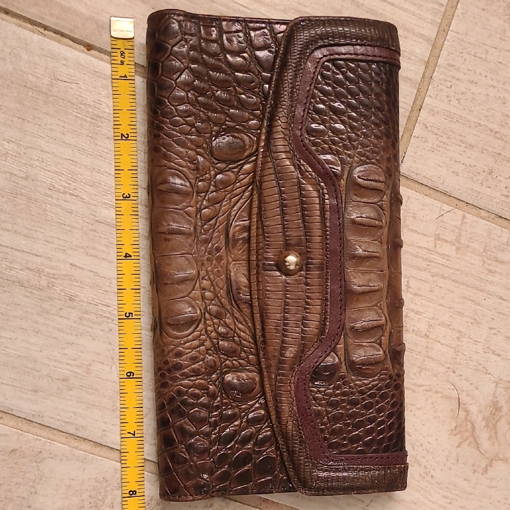 Brown Brahmin Crocodile Embossed Wallet In Like New Condirion!